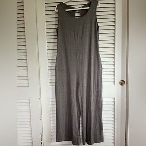 Women’s Romper, size Large